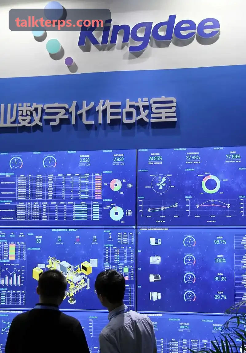 J9APP生活集合店实景陈列